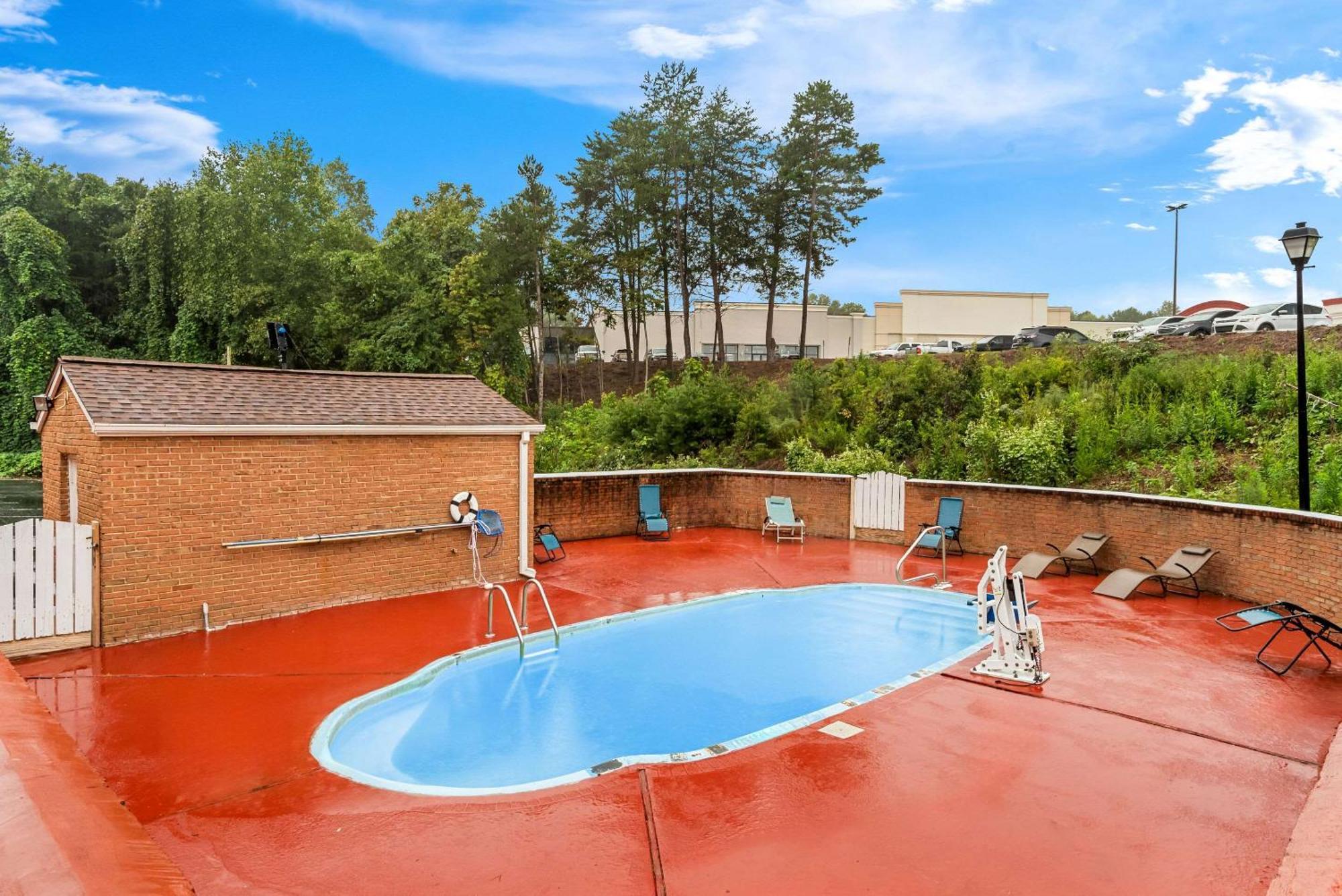 Quality Inn Cornelia Exterior foto